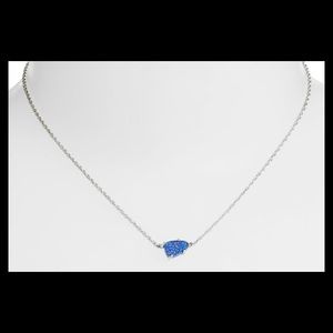 Kendra Scott necklace